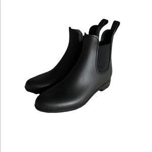Black rain boots, NWOT, women’s 9, Cougar brand
